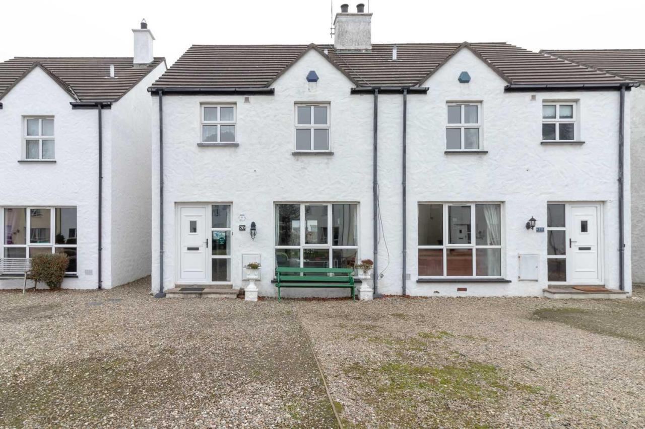 Seafront Holiday home *